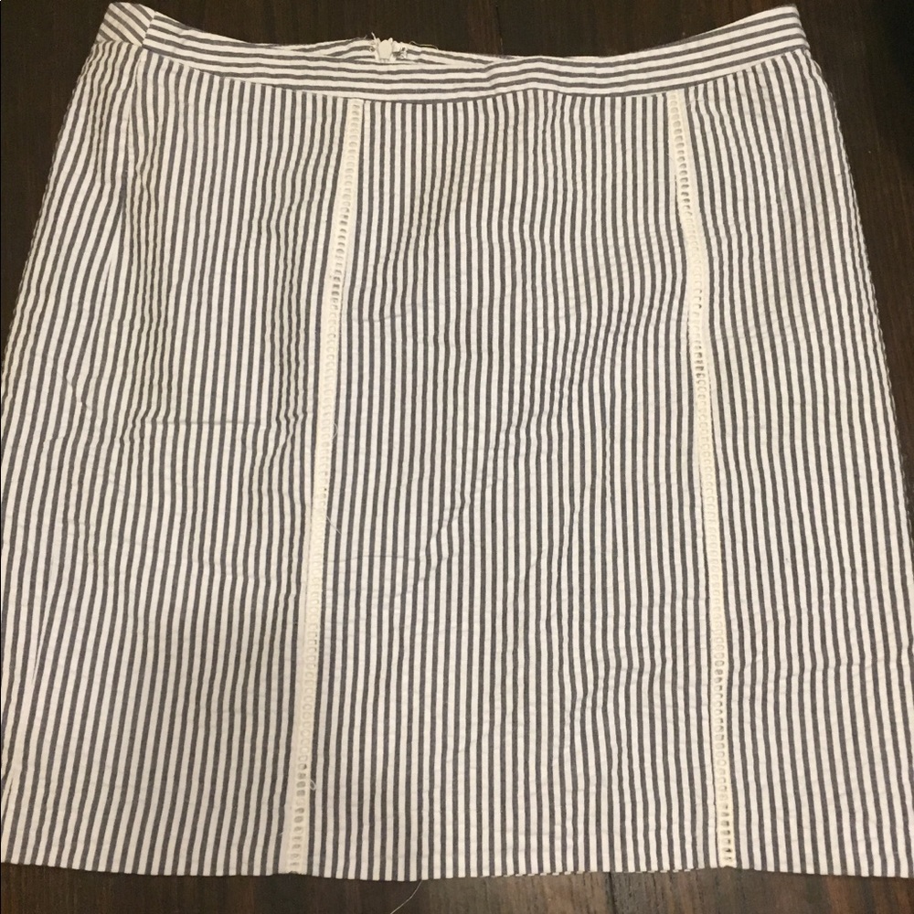 Casual stripe skirt